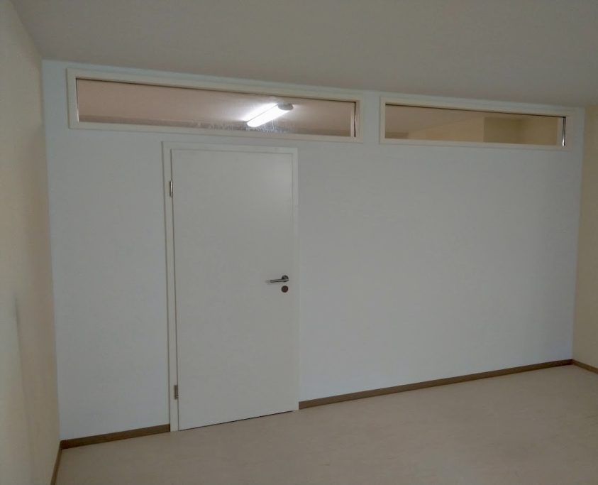 Innenwand mit Oberlicht