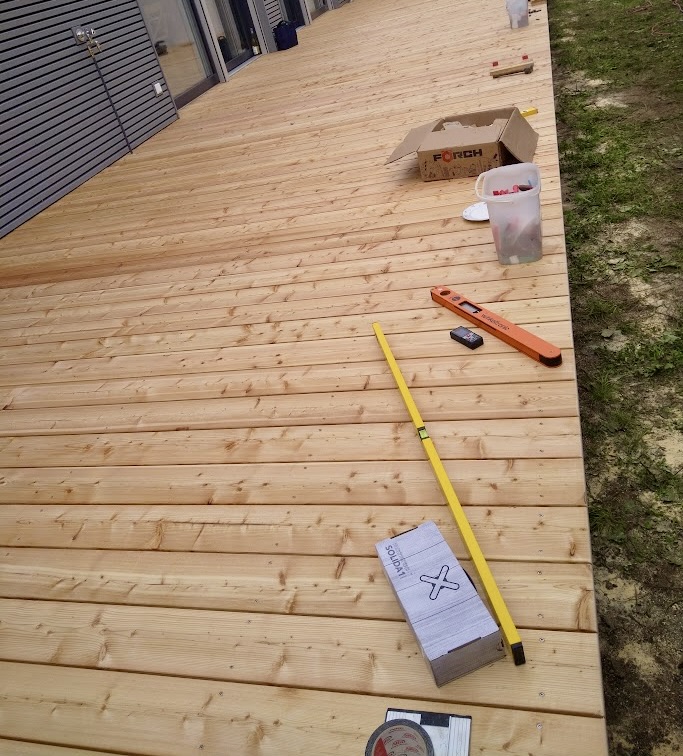 Terrasse - kanadische Lärche - geölt